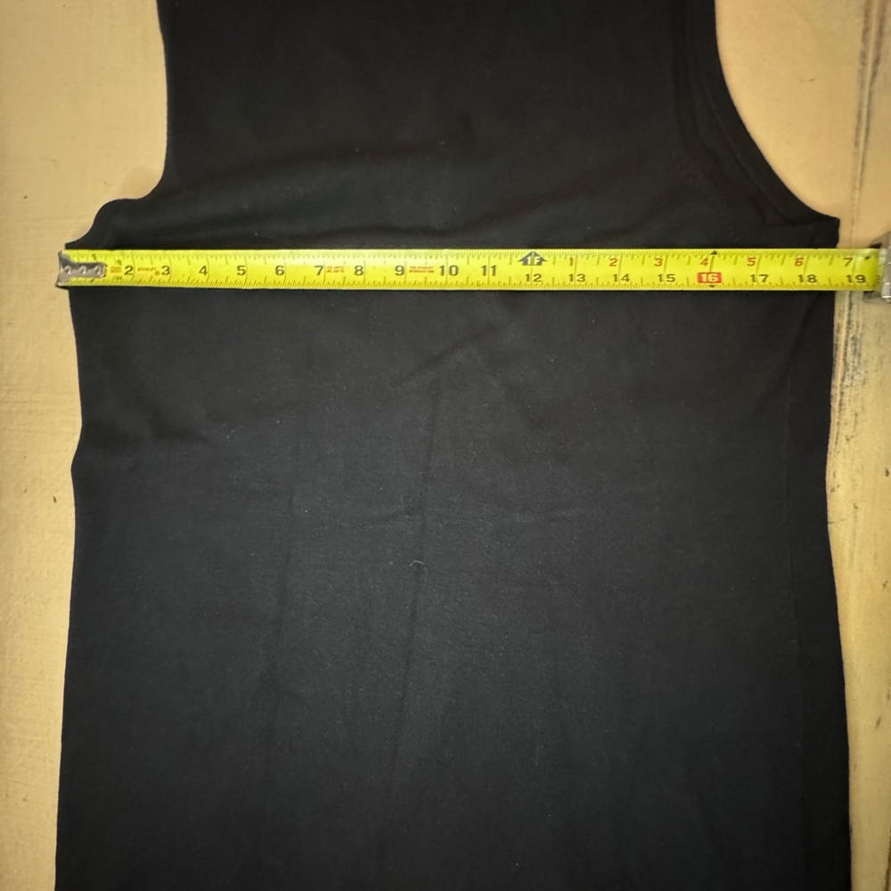 Black Sleeveless Women's vest - Picture 3 of 4